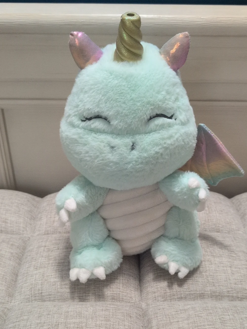 FAO Schwartz Light Up Projection Unicorn Plush Toy Stuffed Animal